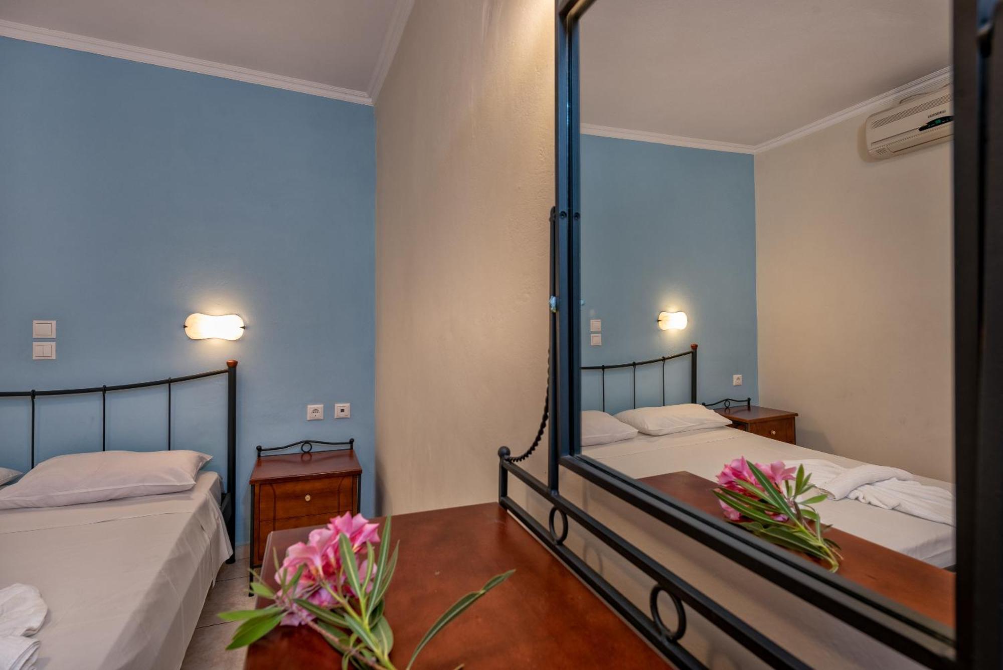 Tsiolis Studios & Apartments Tsiliví Eksteriør bilde